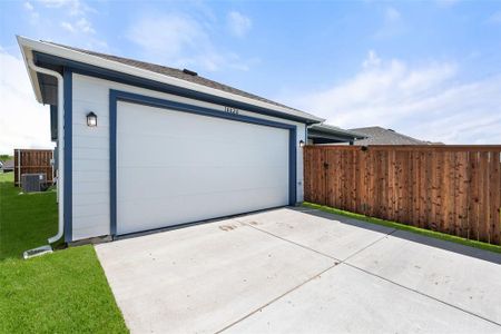 New construction Single-Family house 10820 Eva Mae Blvd, Grand Prairie, TX 76065 Luke- photo 4 4