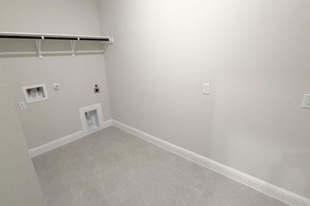 New construction Single-Family house 232 Archway Ln, Liberty Hill, TX 78642 plan McKinley 4229 - image 8