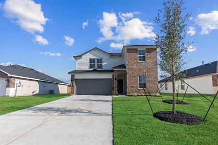 New construction Single-Family house 1039 Great Barracuda Ln, Alvin, TX 77511 MITCHELL-REG EX PLN X35M - 35'- photo 0