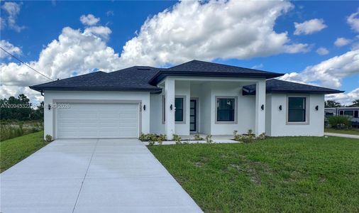 New construction Single-Family house 733 Alee St E, Lehigh Acres, FL 33467 - image