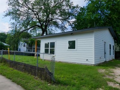 New construction Single-Family house 81 Waller St, Austin, TX 78702 - image