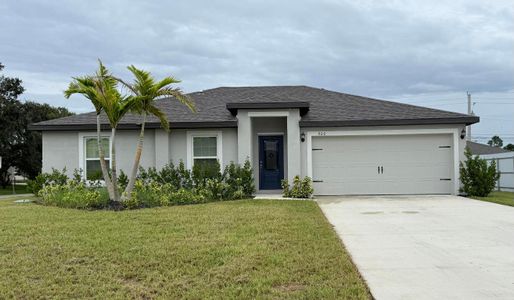 New construction Single-Family house 920 Sw Castaneda Ln Sw, Port St. Lucie, FL 34953 - image