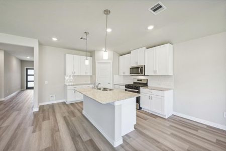 New construction Single-Family house 6406 Brazos Trail Dr, Richmond, TX 77469 The Greenville (L400)- photo 8 8