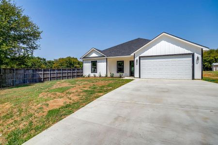 New construction Single-Family house 138 Abbott, Covington, TX 76636 - image