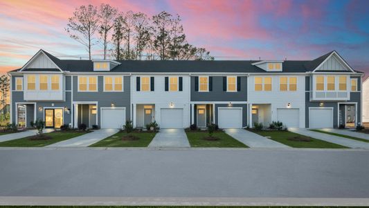 New construction Townhouse house 413 Trotters Ln, Moncks Corner, SC 29461 null- photo 1 1