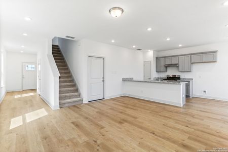 New construction Single-Family house 3606 Palmwood Ter, San Antonio, TX 78222 - image 9