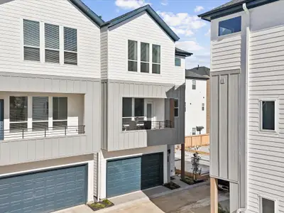 New construction Single-Family house 4842 Pinemont Dr, Houston, TX 77091 - image