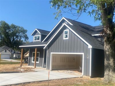 New construction Single-Family house 630 Charter St, Columbus, TX 78934 - image