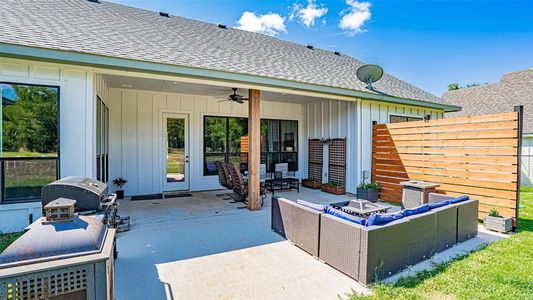 New construction Single-Family house 1100 County Rd 337, Glen Rose, TX 76043 - image