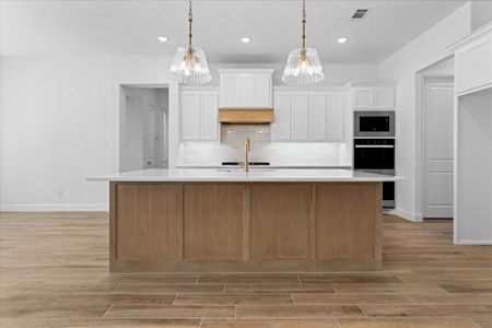 New construction Single-Family house 687 Bent Tree Ln, Weatherford, TX 76085 plan The Wellington II - image 8
