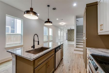 New construction Single-Family house 2343 Scott St, Dallas, TX 75215 null- photo 12 12