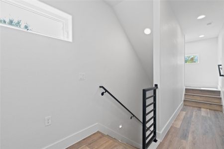 New construction Condo/Apt house 909 Vargas Rd, Unit A, Austin, TX 78741 - photo 14 14