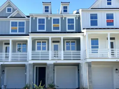New construction Townhouse house 445 Katies Scenic Ct, Charleston, SC 29492 plan Blakely - image