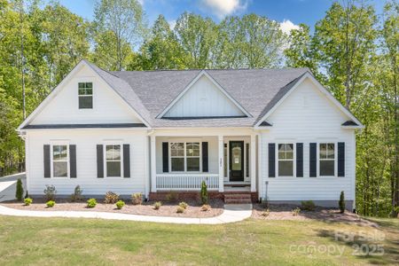 New construction Single-Family house 131 High Lake Dr, Statesville, NC 28677 plan Columbia - image 7