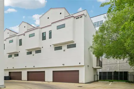 New construction Townhouse house 1775 Novela Wy, Dallas, TX 75215 - image