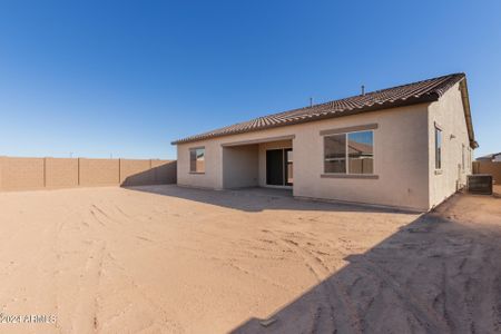 New construction Single-Family house 24030 N 171St Dr, Surprise, AZ 85387 Pinecrest- photo 33 33