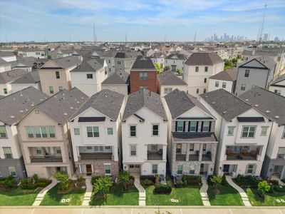 New construction Single-Family house 930 Dunleigh Meadows Ln, Houston, TX 77055 null- photo 29 29