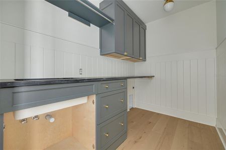 New construction Single-Family house 323 Appian Way Ne, St. Petersburg, FL 33704 - image 10