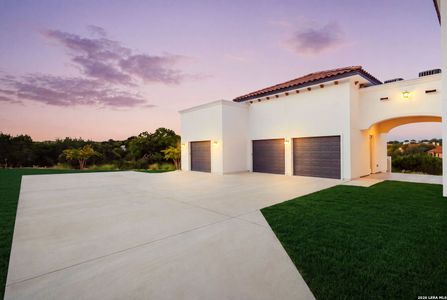 New construction Single-Family house 179 Horseshoe Bnd, Boerne, TX 78006 - image
