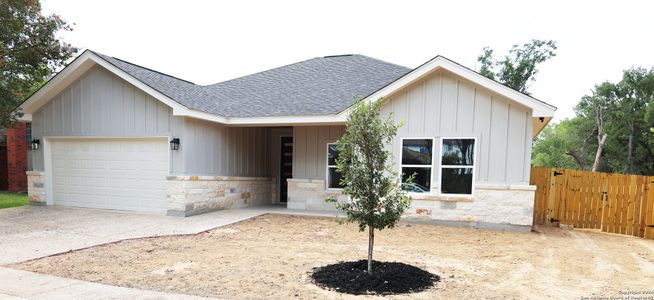 New construction Single-Family house 2802 Stoney Mist, San Antonio, TX 78247 - photo 0