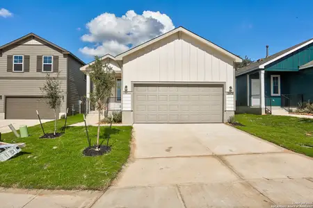 New construction Single-Family house 5719 Marble Fls, San Antonio, TX 78244 plan Tarrant - image