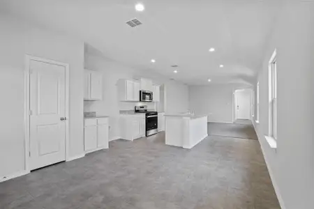 New construction Single-Family house 180 Running River Dr, Boyd, TX 76023 plan BROOKE - image