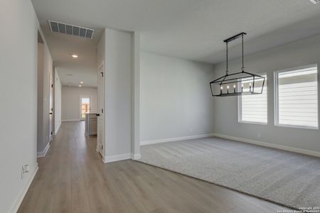 New construction Single-Family house 137 Beveridge, Seguin, TX 78155 plan Alyssa - image 16