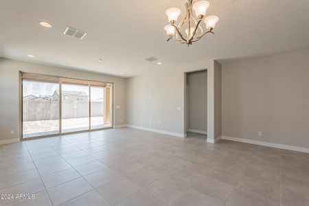 New construction Single-Family house 21565 W Papago St, Buckeye, AZ 85326 Castillo Series - Clover- photo 12 12