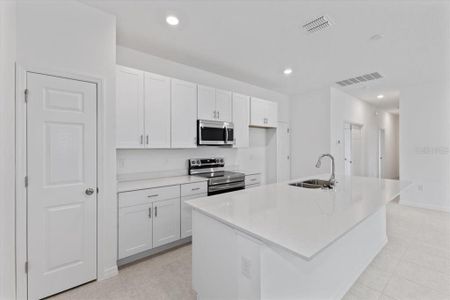 New construction Single-Family house 1194 Atlantic Ave, Fruitland Park, FL 34731 plan Delight - image