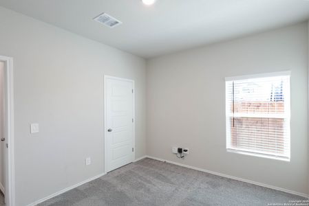 New construction Single-Family house 2031 Macarthur, Converse, TX 78109 - image 16