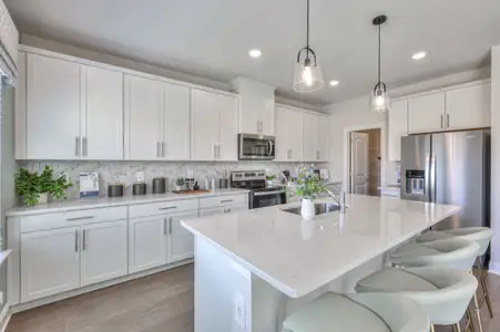 New construction Single-Family house 1122 Bluffton Cir, Clarksville, TN 37043 plan Dakota - image 4