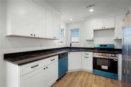 New construction Single-Family house 458 Lakecrest Cir Sw, Calhoun, GA 30701 - image