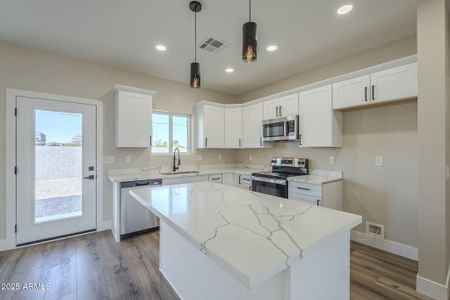 New construction Single-Family house 6128 S Sage Wy, Gold Canyon, AZ 85118 null- photo 8 8