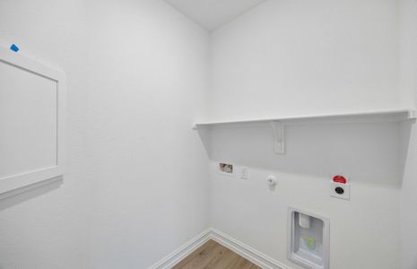 New construction Single-Family house 4412 Snead St, Celina, TX 75009 plan Compass - image 12