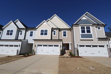 New construction Townhouse house 3102 Cathedral Comb Dr, Apex, NC 27502 plan Marigold - Interior Home - image
