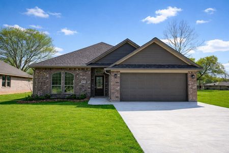 New construction Single-Family house 1039 S Anderson St, Angleton, TX 77515 - image