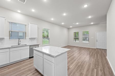 New construction Single-Family house 705 Little River Dr, Montgomery, TX 77316 - image 11