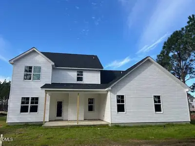 New construction Single-Family house 128 N Rabbit Run Dr, Smithfield, NC 27577 - image