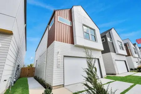 New construction Single-Family house 3005 Ocean Cay Dr, Houston, TX 77047 - image