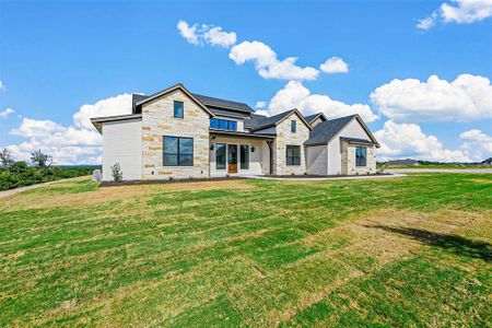 New construction Single-Family house 510 Longhorn Dr, Springtown, TX 76082 null- photo 2 2