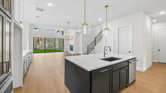 New construction Single-Family house 4012 Bentsen St, McKinney, TX 75071 plan Lakewood III - image 9