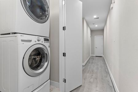 New construction Single-Family house 851 Prosper St, Houston, TX 77088 - image 8