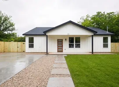 New construction Single-Family house 1319 Brady Ave, Brownwood, TX 76801 - image