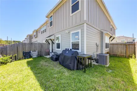 New construction Townhouse house 27942 Western Creek Ct, Katy, TX 77494 - image