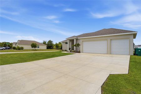 New construction Single-Family house 14304 Amestoy Ave, Port Charlotte, FL 33981 - image