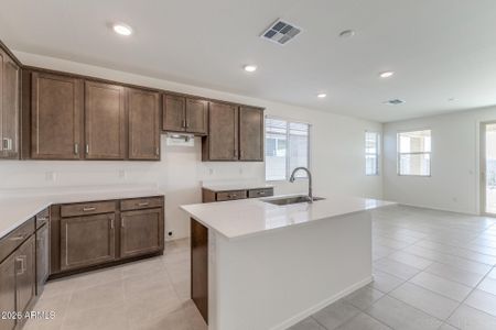 New construction Single-Family house 18195 W Soft Wind Dr, Surprise, AZ 85387 - image 7