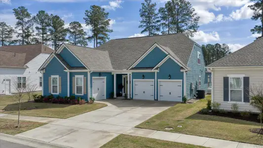 New construction Single-Family house 546 Marsh Cove Cir, Summerville, SC 29486 - image