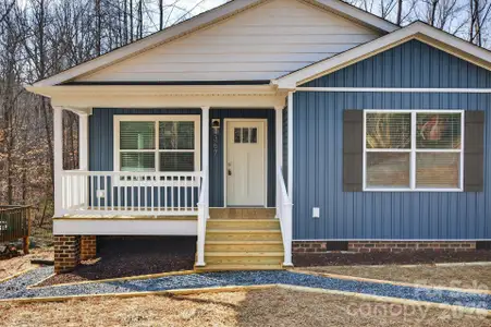 New construction Single-Family house 367 Woodhaven Shores Dr, Lexington, NC 27292 - image