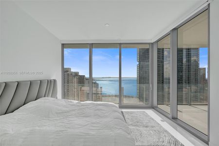 New construction Condo house 300 Biscayne Blvd Wy, Unit 3304C, Miami, FL 33131 - image