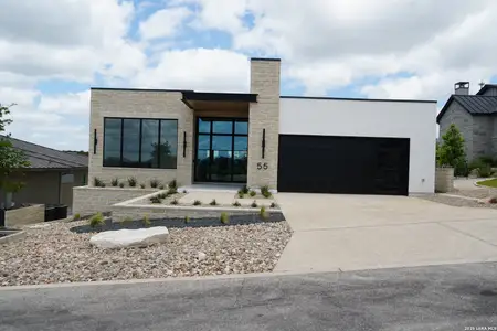 New construction Single-Family house 55 Alex Cir, Boerne, TX 78006 - image